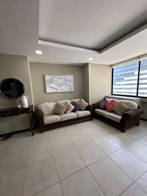 גוויאקיל Departamento De 3 Habitaciones En Puerto Santa Ana