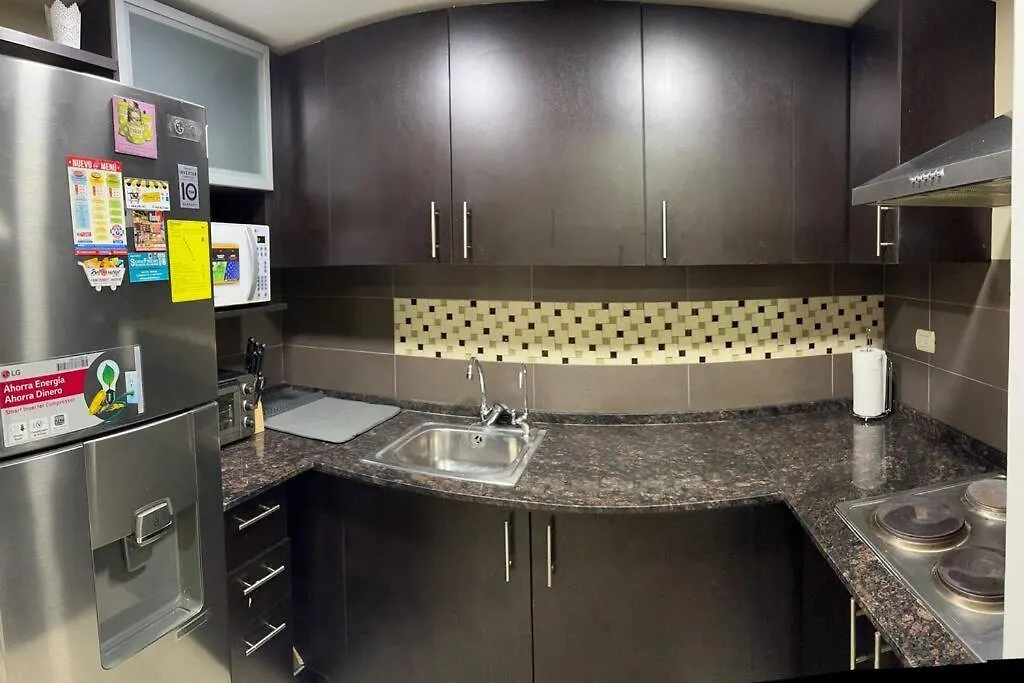 גוויאקיל Departamento De 3 Habitaciones En Puerto Santa Ana דירה