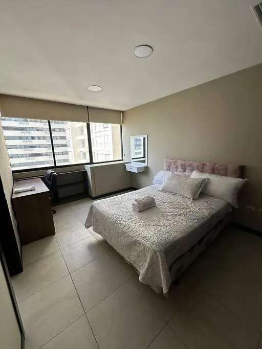 Departamento De 3 Habitaciones En Puerto Santa Ana Guayaquil Ekvador