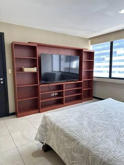 Departamento De 3 Habitaciones En Puerto Santa Ana Guayaquil 0*,